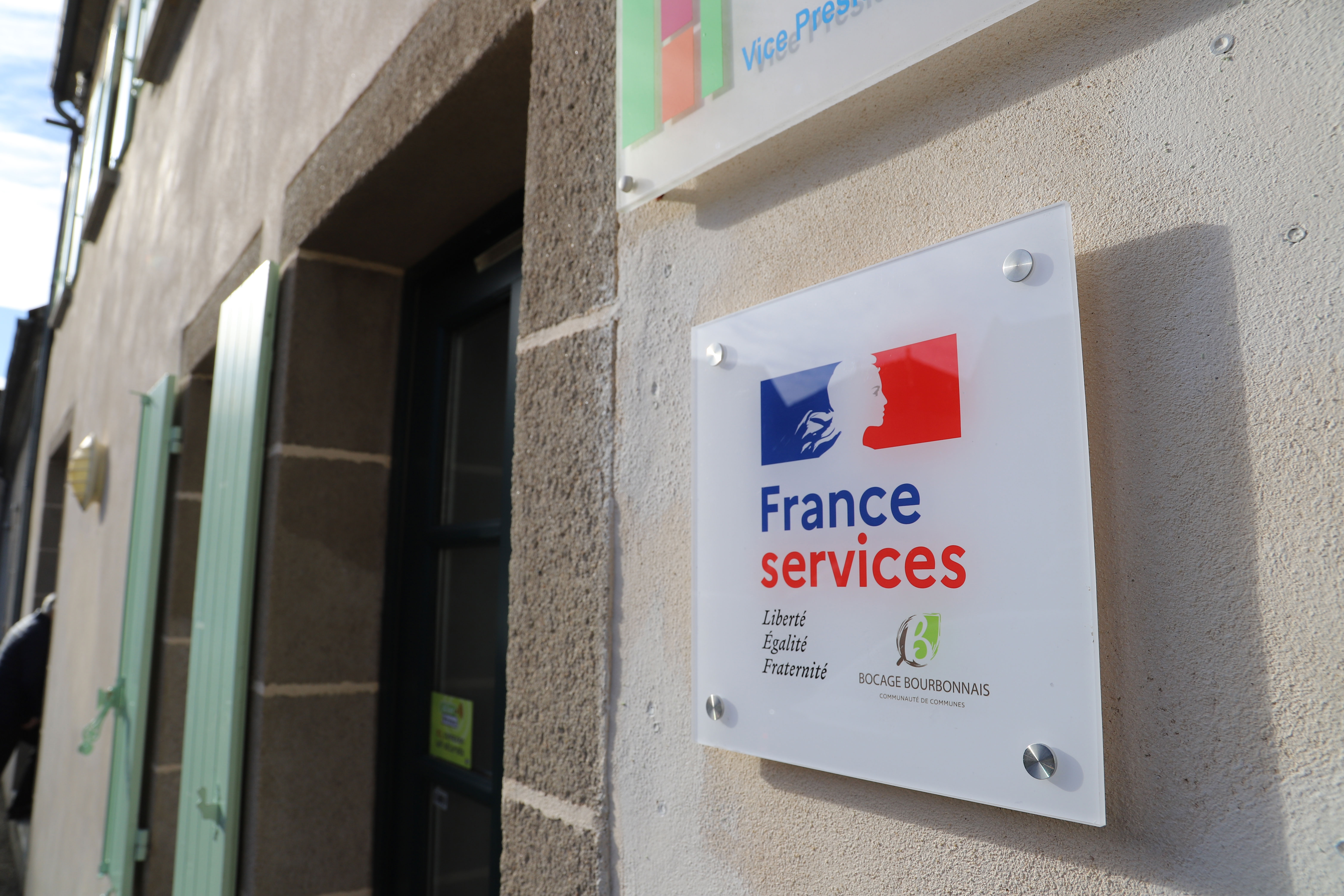 Top départ de la labellisation France Services au Montet dans l’Allier !